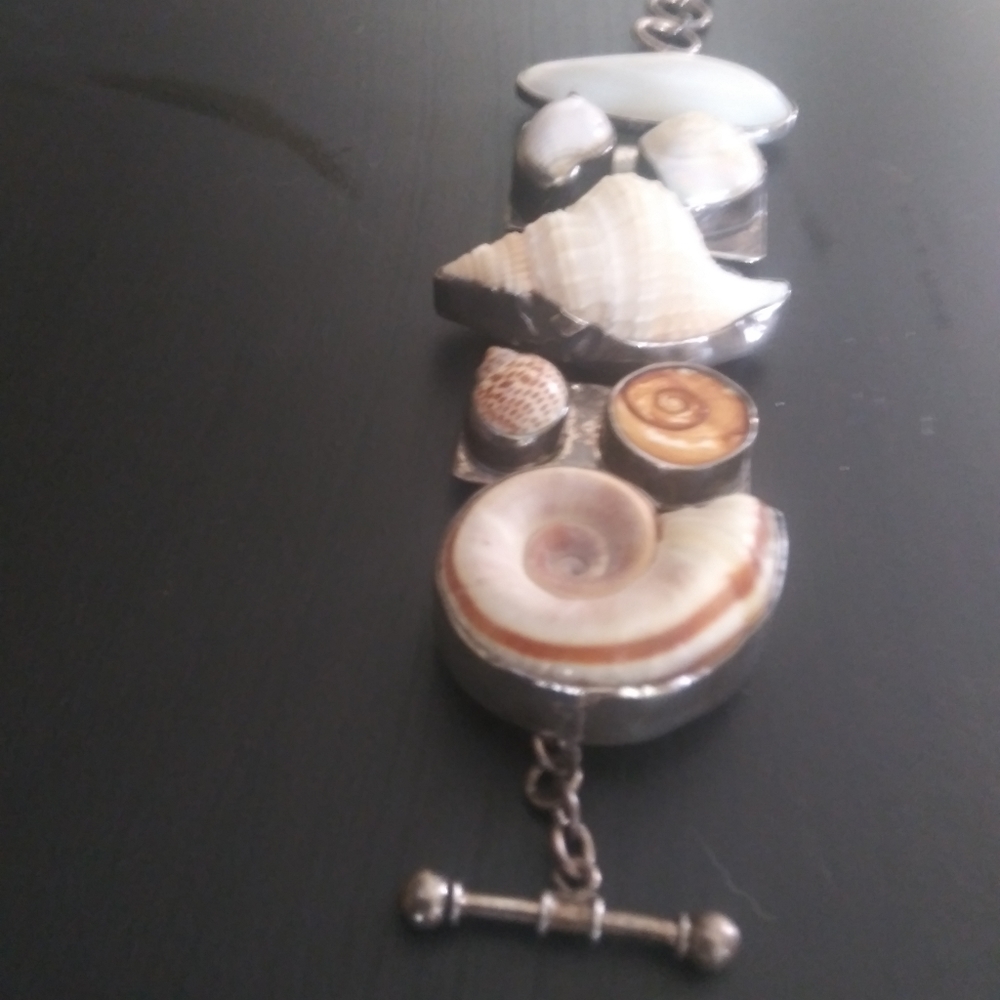 Bracelet - Picture 3 of 4